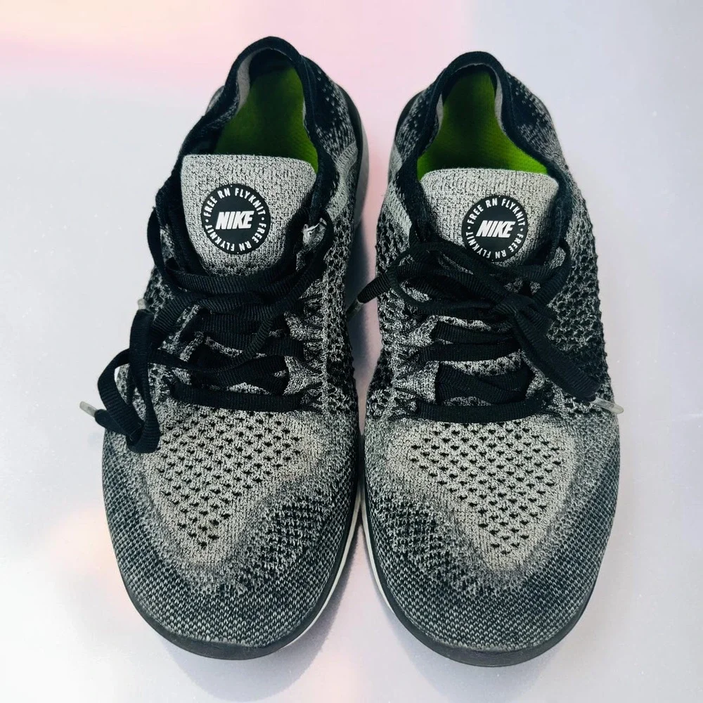 Nike Free RN Flyknit 2018 Oreo Women's Size 7 Black White Running Shoes